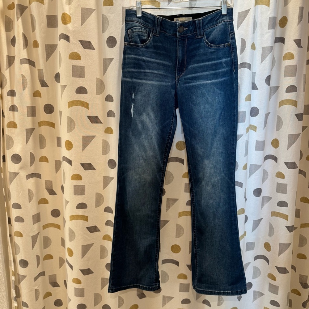 Women’s Bootcut Jean, size 8